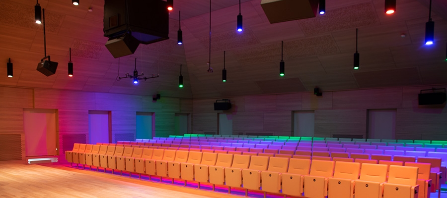 Chroma-Q Inspire XT in Conservatory of Music – Mondo dr Article