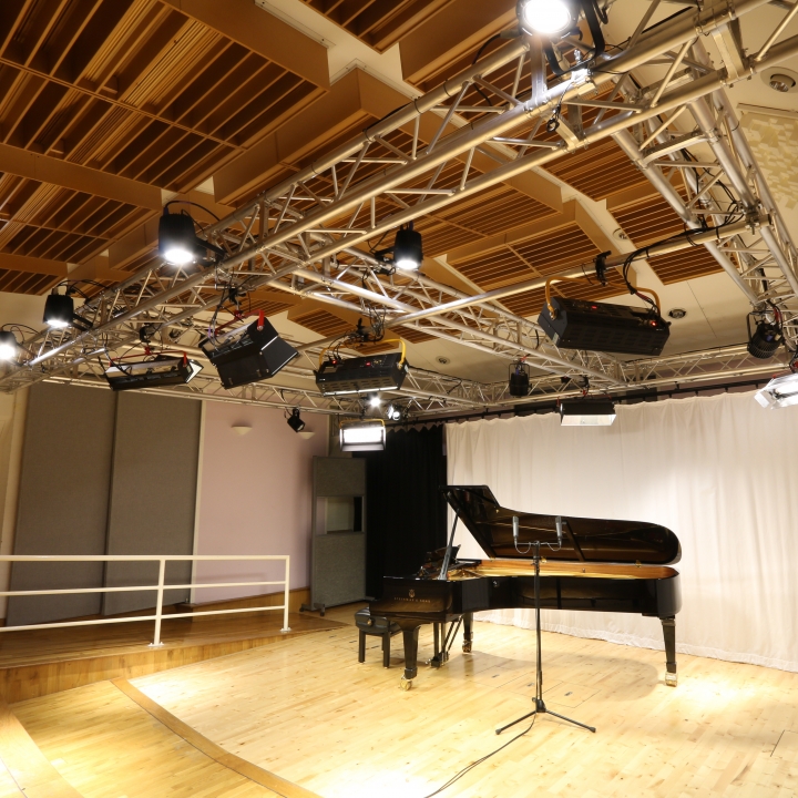 A.C. Special Projects Provides Versatile Lighting System for Royal College of Music's Belle Shenkman Studio